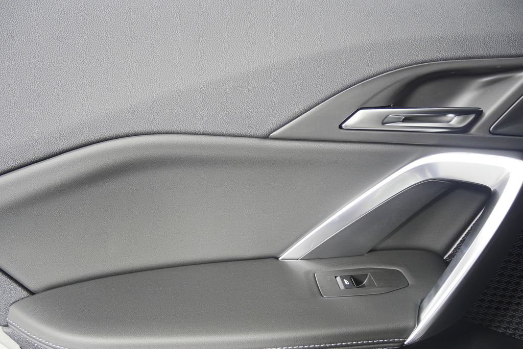 Thumbnail: 2025 BMW X1 - 13