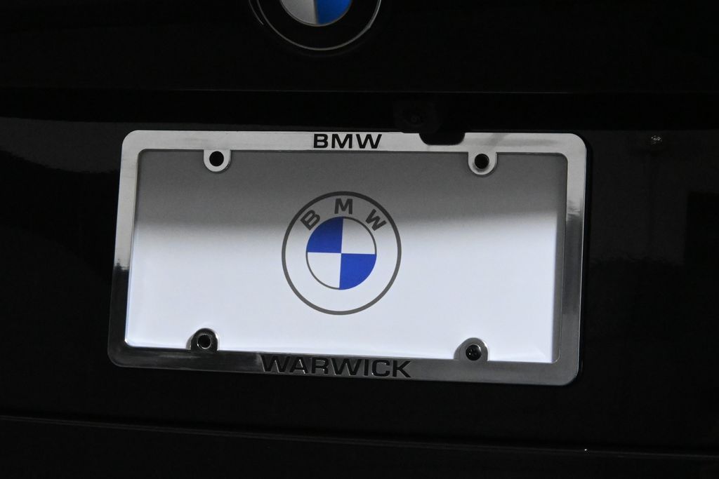 Thumbnail: 2026 BMW X5 - 14