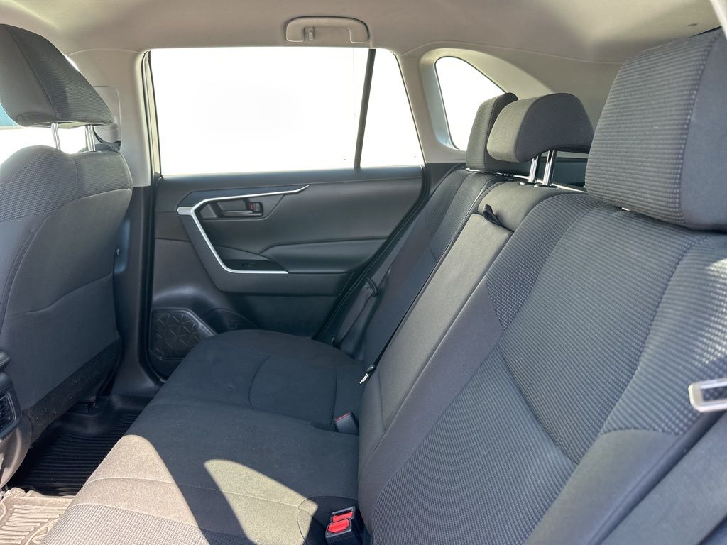 2022 Magnetic Gray Metallic Toyota RAV4 LE FWD SUV