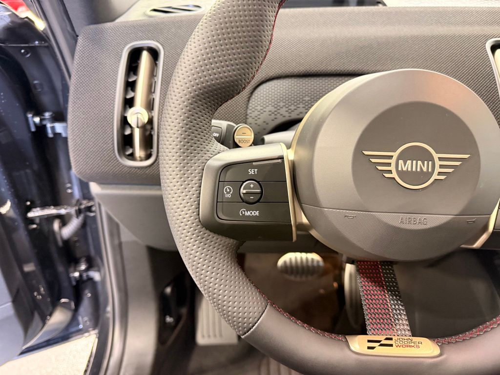 Thumbnail: 2027 MINI Cooper Countryman - 13