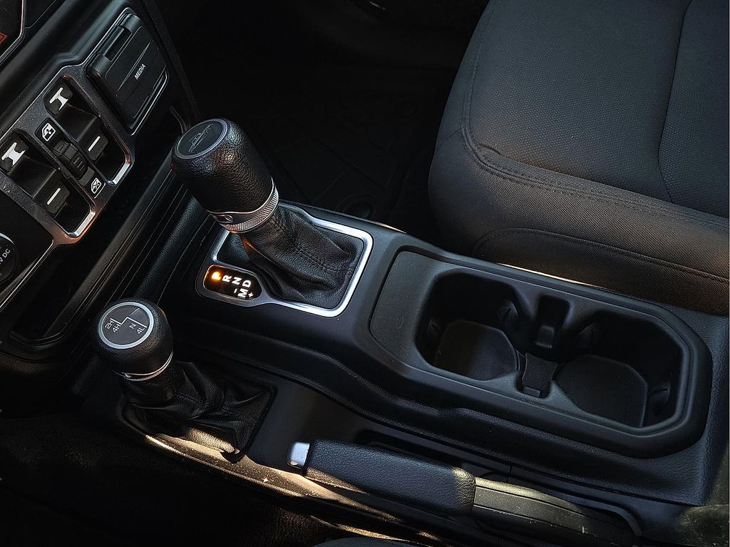 Used 2021 Jeep Gladiator For Sale in Farmington, AR