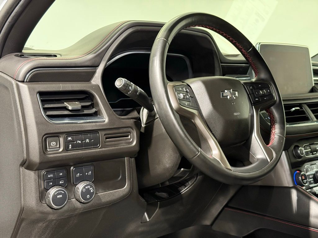 Thumbnail: 2023 Chevrolet Suburban - 16