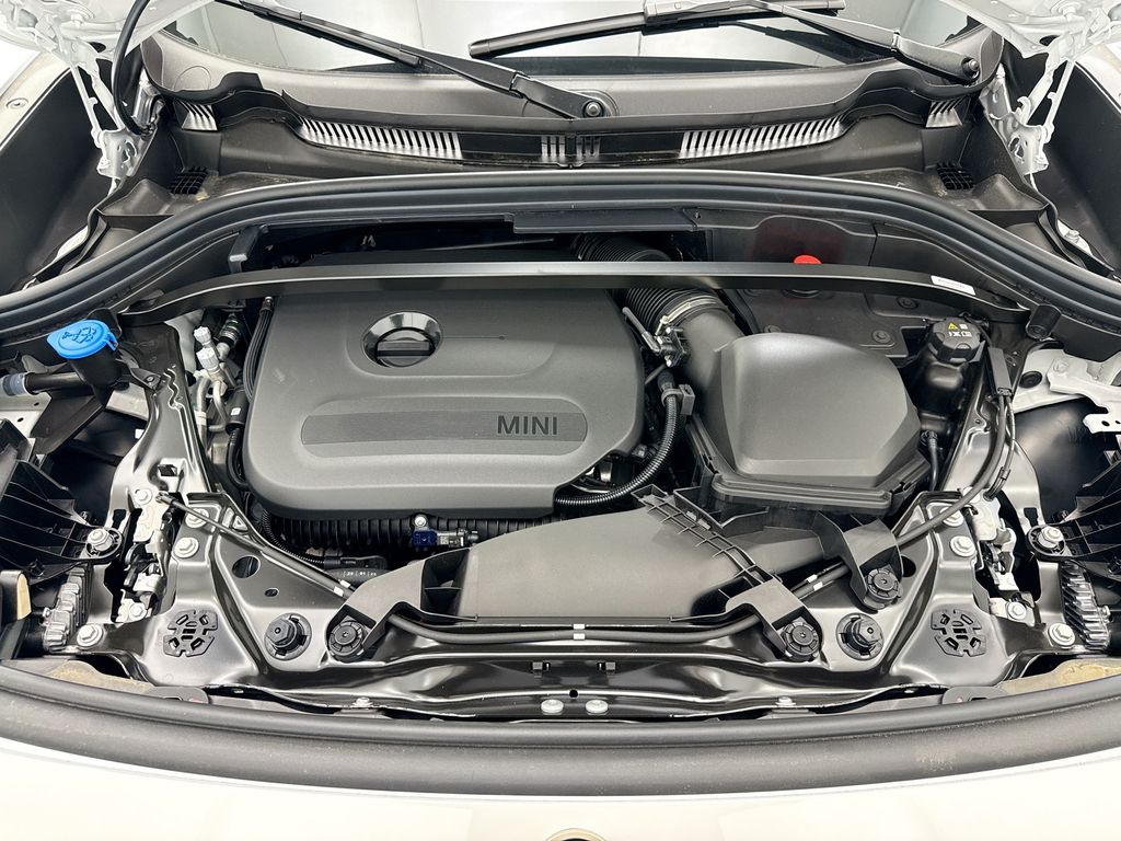 Thumbnail: 2027 MINI Cooper Countryman - 28