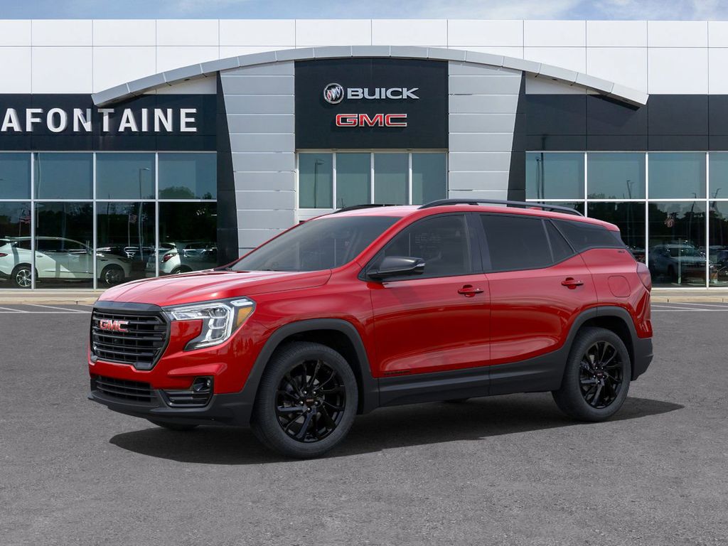 2024 GMC Terrain SLT 2