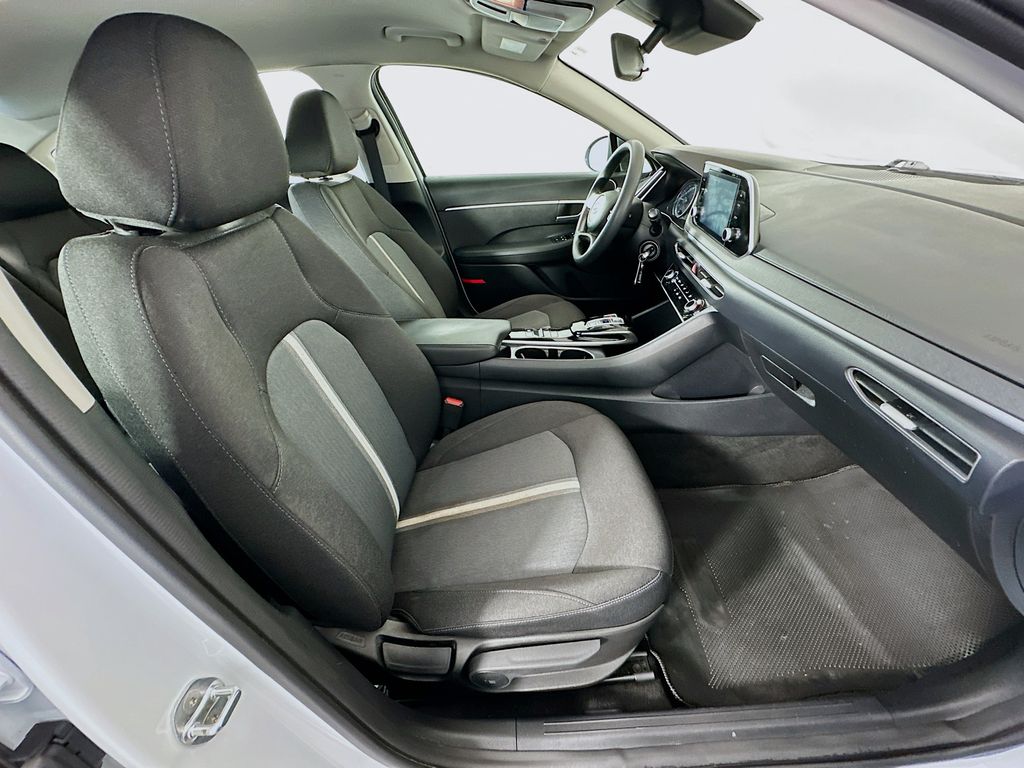 Thumbnail: 2021 Hyundai Sonata - 26