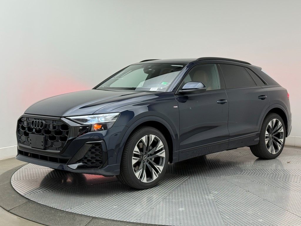 Thumbnail: 2026 Audi Q8 - 3