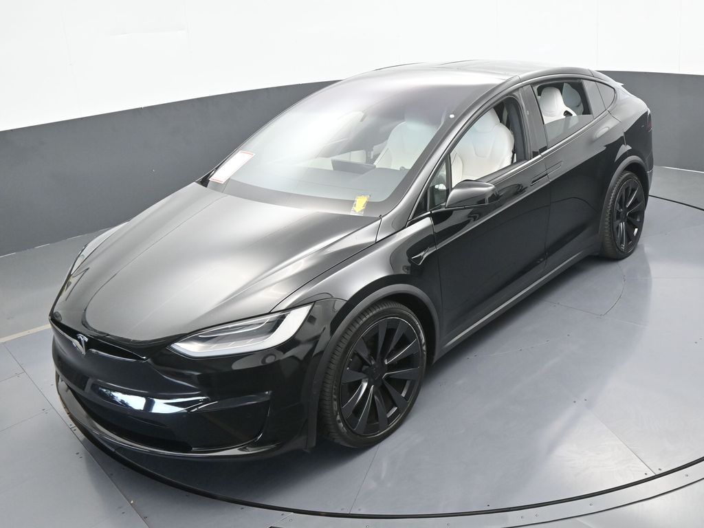 Used 2022 Black Tesla Plaid image 42