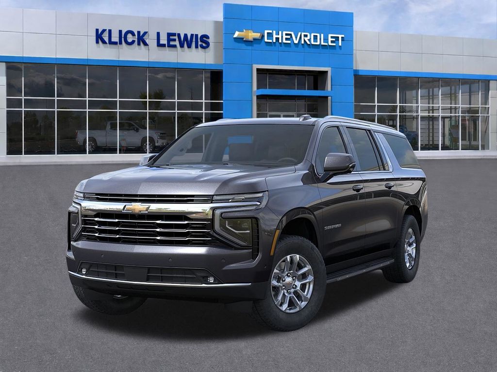2026 Chevrolet Suburban LT - 5