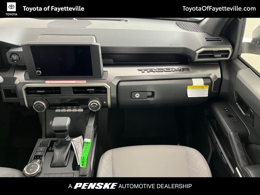 2025 Toyota Tacoma SR5 18