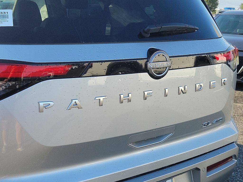 Thumbnail: 2025 Nissan Pathfinder - 5