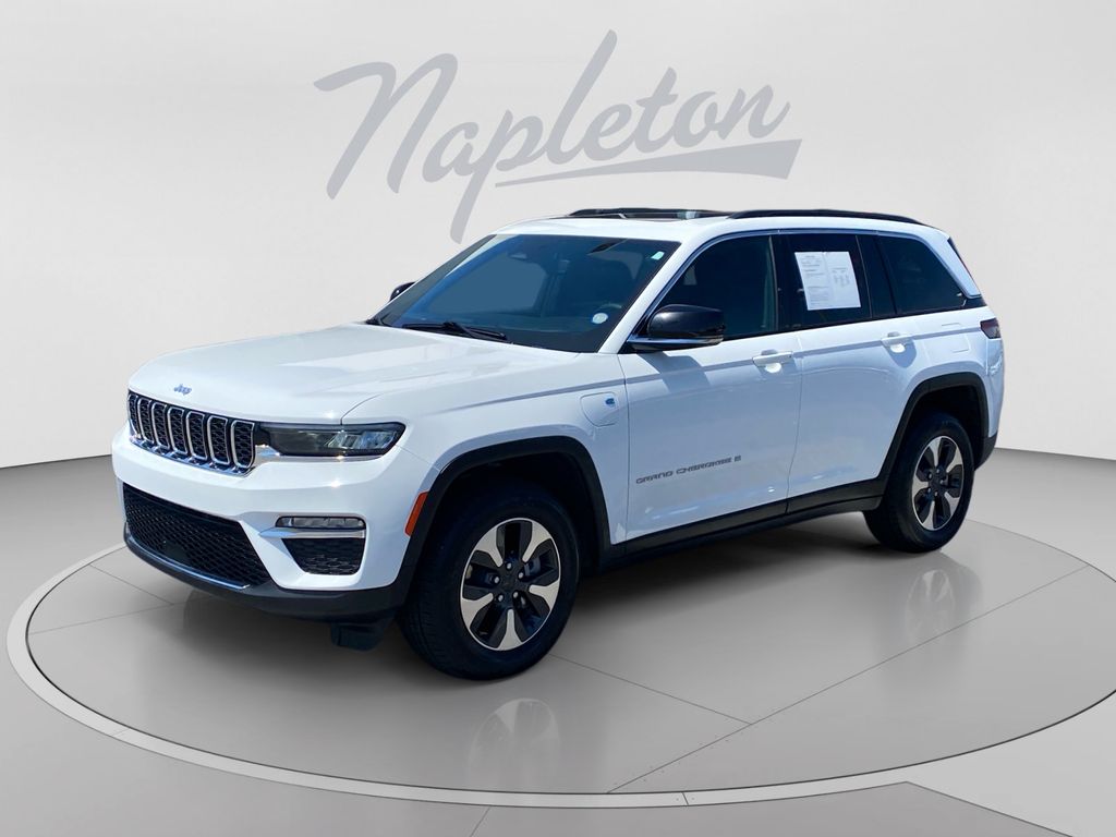 Bright White Clearcoat 2024 Jeep Grand Cherokee 4xe SUV / Crossover Four-Wheel Drive 8-Speed Automatic