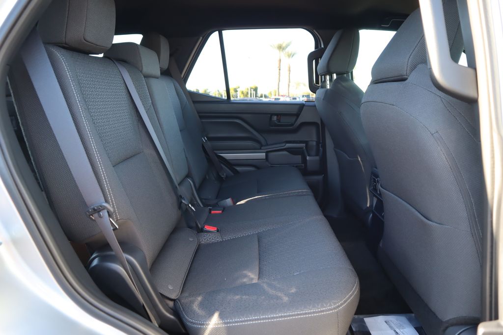 Thumbnail: 2025 Toyota 4Runner - 21