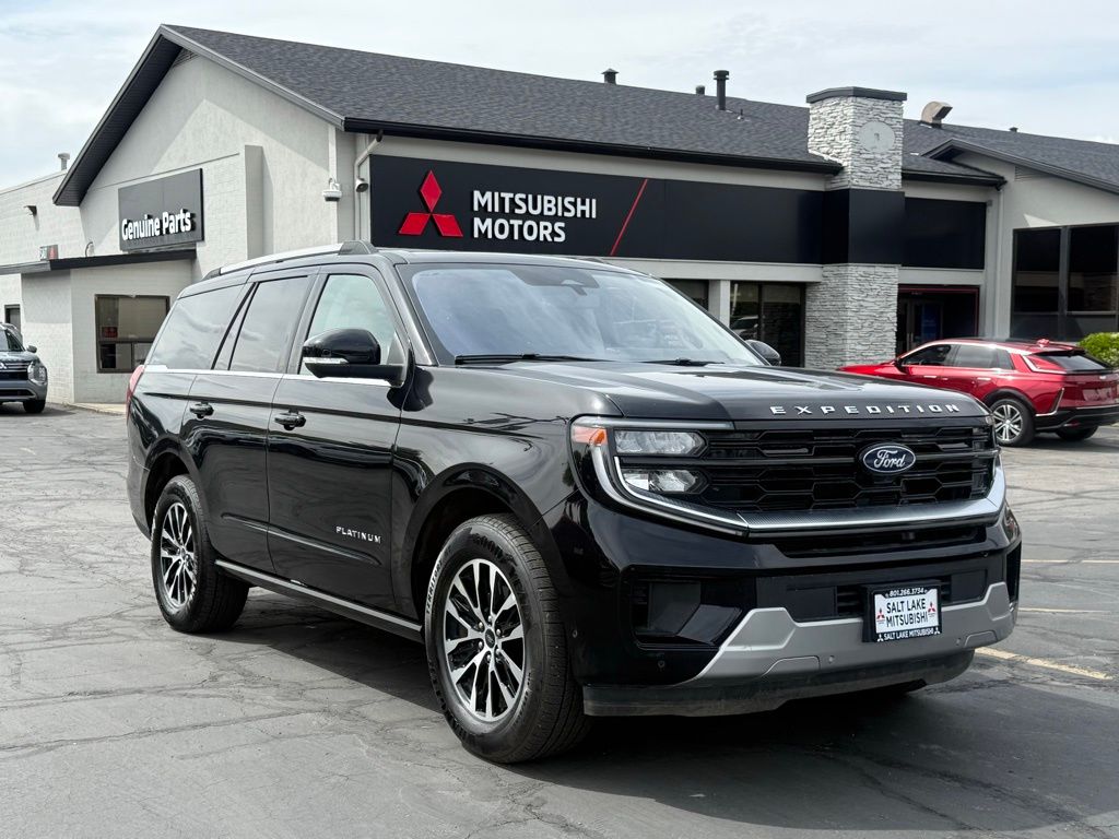 Black Metallic 2025 Ford Expedition SUV / Crossover Four-Wheel Drive Automatic