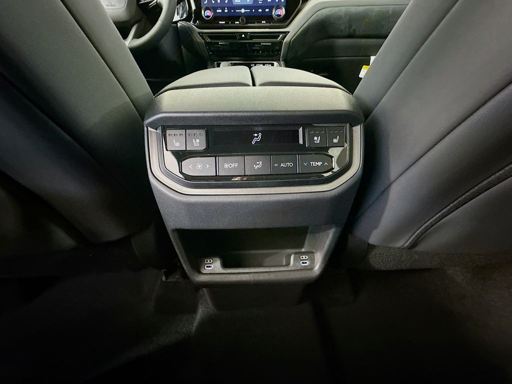 2025 Lexus TX 350 18