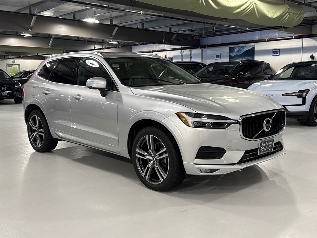 Bright Silver Metallic 2021 Volvo XC60 SUV / Crossover All-Wheel Drive Automatic