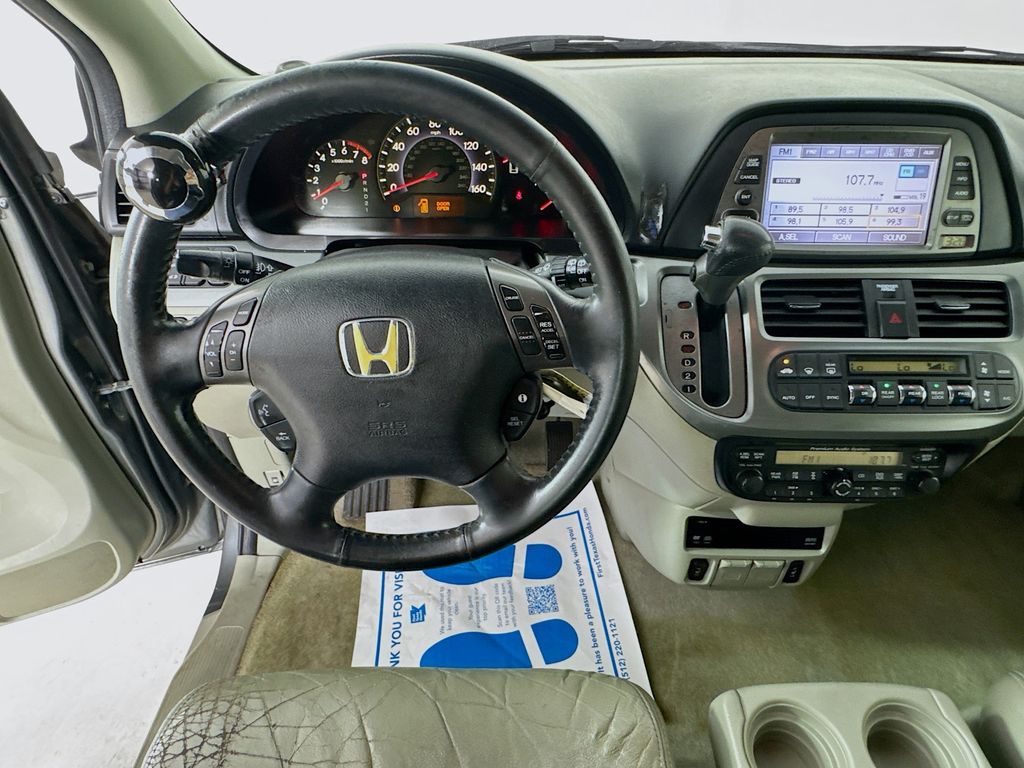 Used Car 2007 Honda Odyssey  Touring For Sale Under $10,000 In Austin, Texas