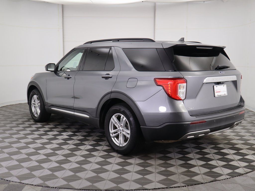 Thumbnail: 2022 Ford Explorer - 7