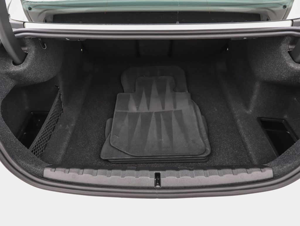 Thumbnail: 2026 BMW 4 Series - 21