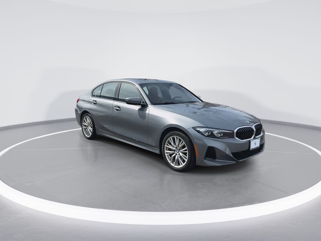 Thumbnail: 2023 BMW 3 Series - 2