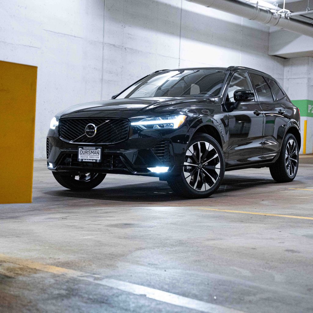 Onyx Black 2027 Volvo XC60 SUV / Crossover