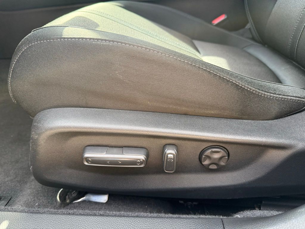 Thumbnail: 2020 Honda Accord - 14