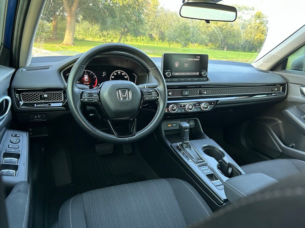 Thumbnail: 2024 Honda Civic - 12