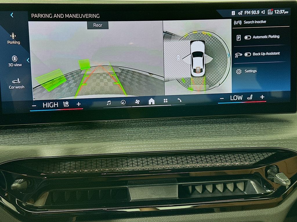 Thumbnail: 2026 BMW 2 Series - 13