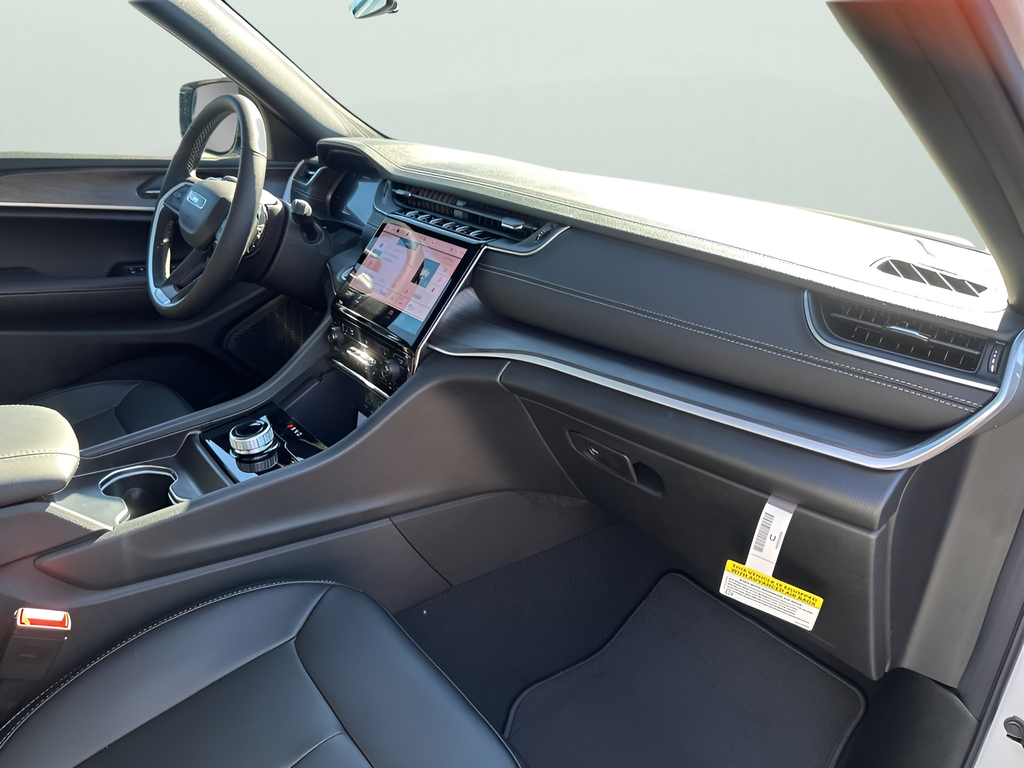 New Car 2025 Jeep Grand Cherokee L  Limited For Sale Under $50,000 In Austin, Texas