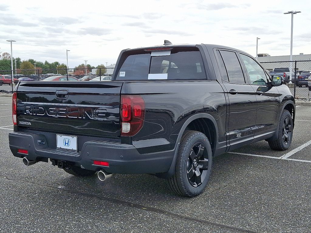 Thumbnail: 2026 Honda Ridgeline - 3