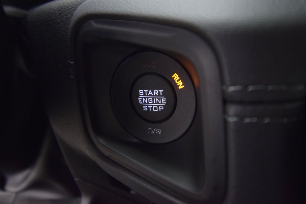 new 2026 Jeep Gladiator car, priced at $53,725