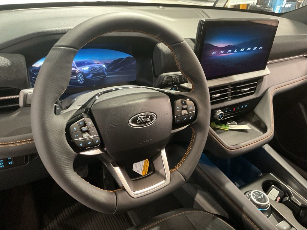 New 2026 White Ford Tremor image 12