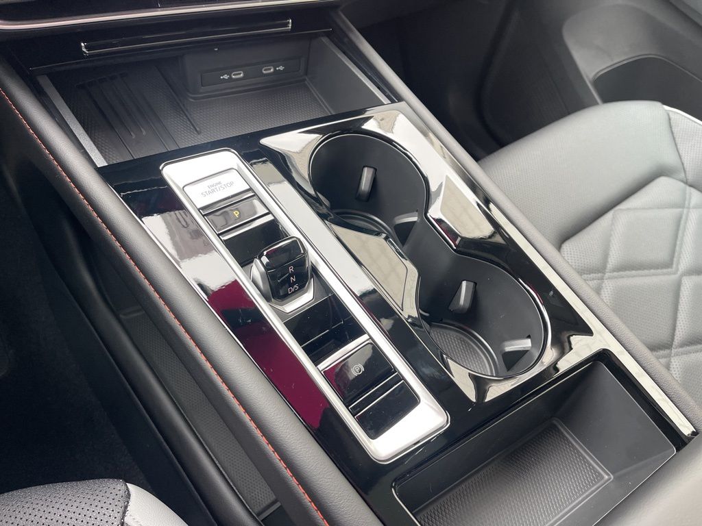 New 2026 Pure Gray Volkswagen 2.0T Peak Edition image 12