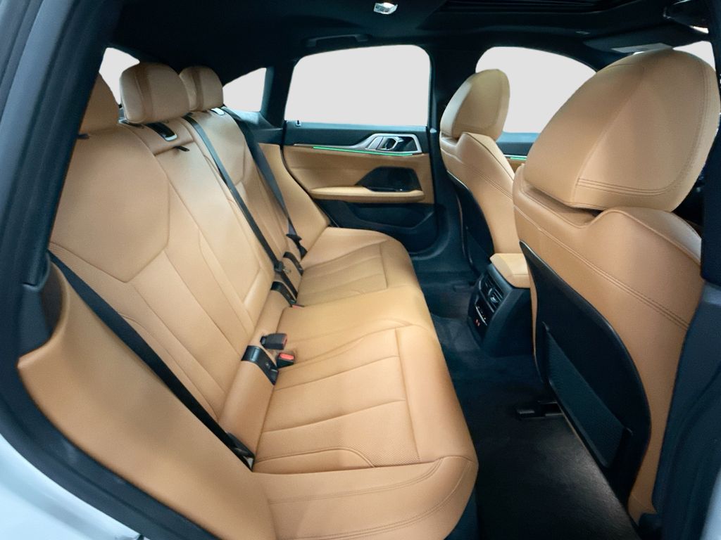 Thumbnail: 2023 BMW i4 - 21