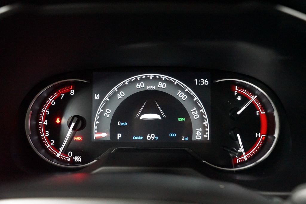 Thumbnail: 2025 Toyota RAV4 - 15