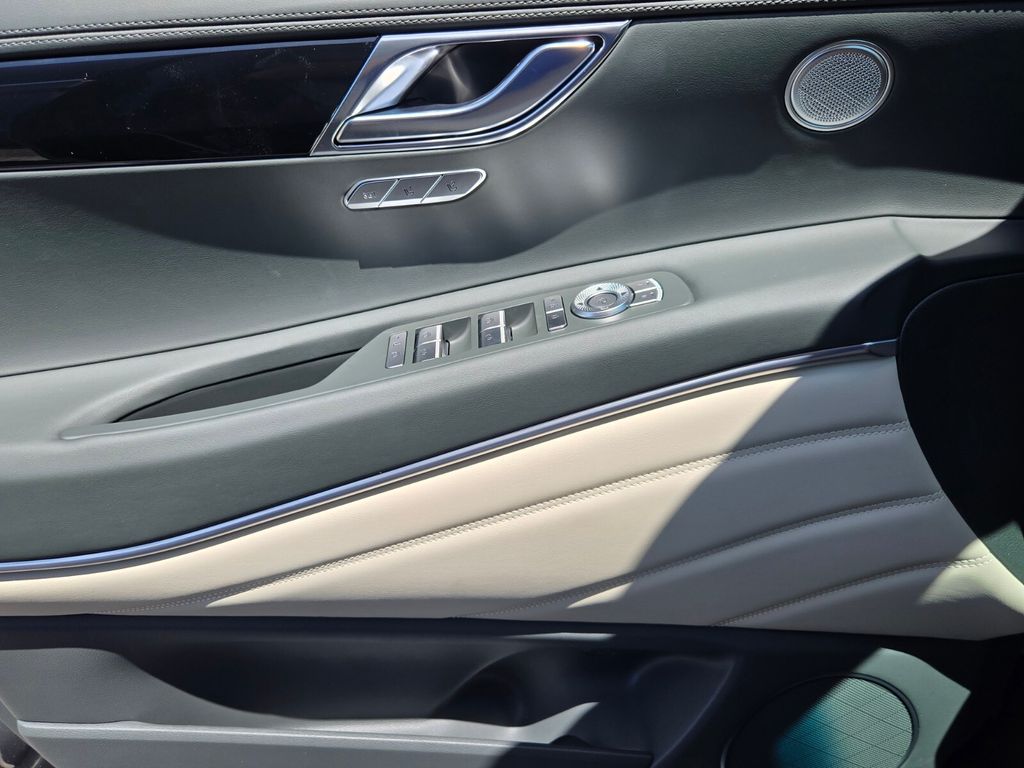 2026 Genesis GV80 - $59,214
