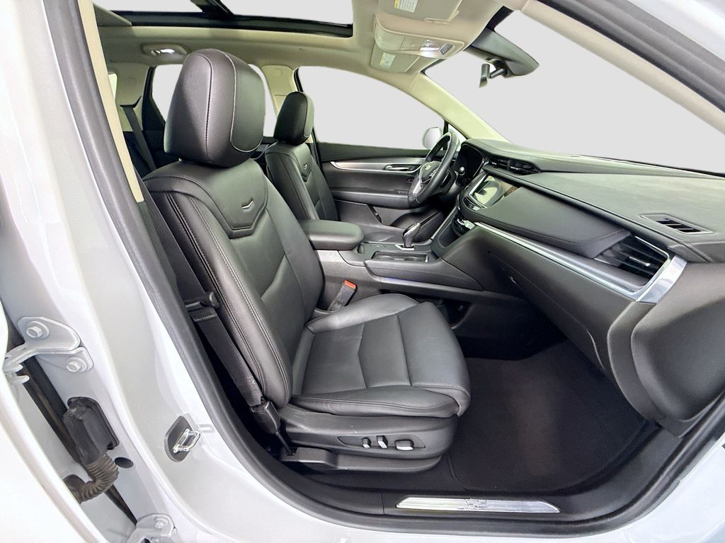 Thumbnail: 2019 Cadillac XT5 - 20