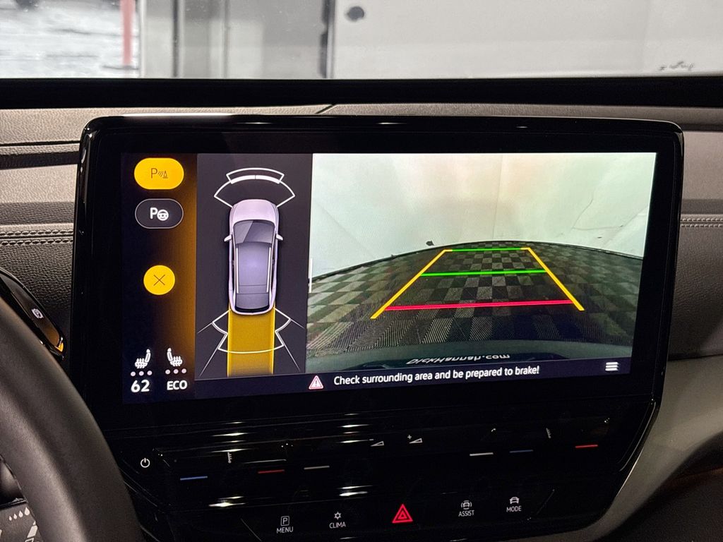 2023 Volkswagen ID.4 Pro S Plus