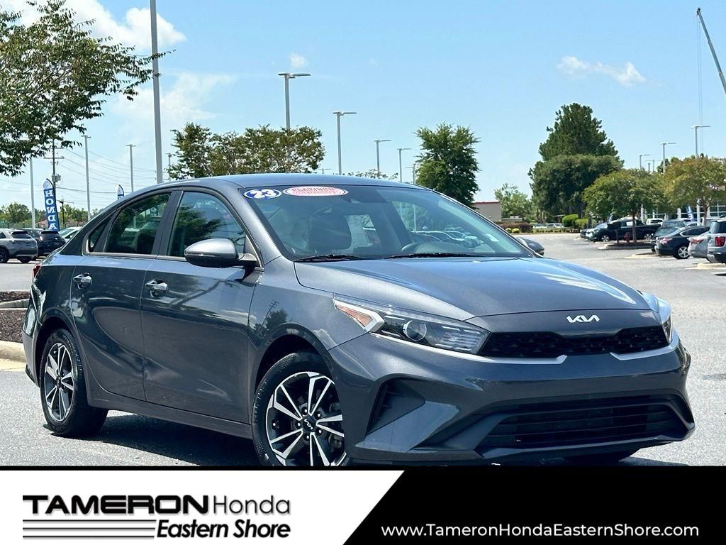2023 Kia Forte LXS FWD