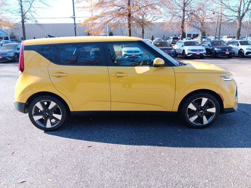 2020 Kia Soul EX 6