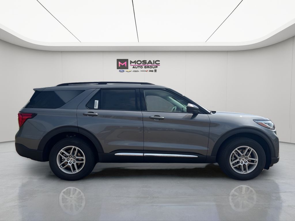 2025 Ford Explorer