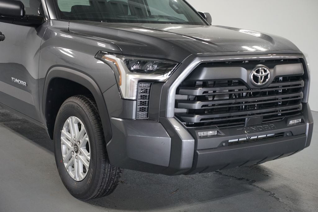 Thumbnail: 2026 Toyota Tundra - 3