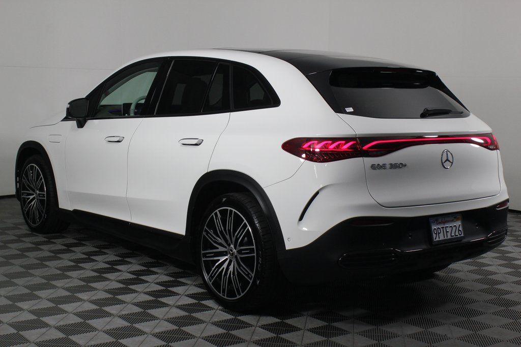 Thumbnail: 2024 Mercedes-Benz EQE - 6