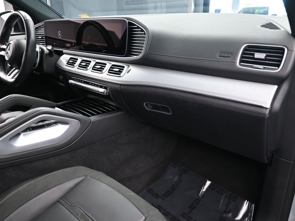 Used 2024 Gray Mercedes-Benz GLE 53 AMG® image 49