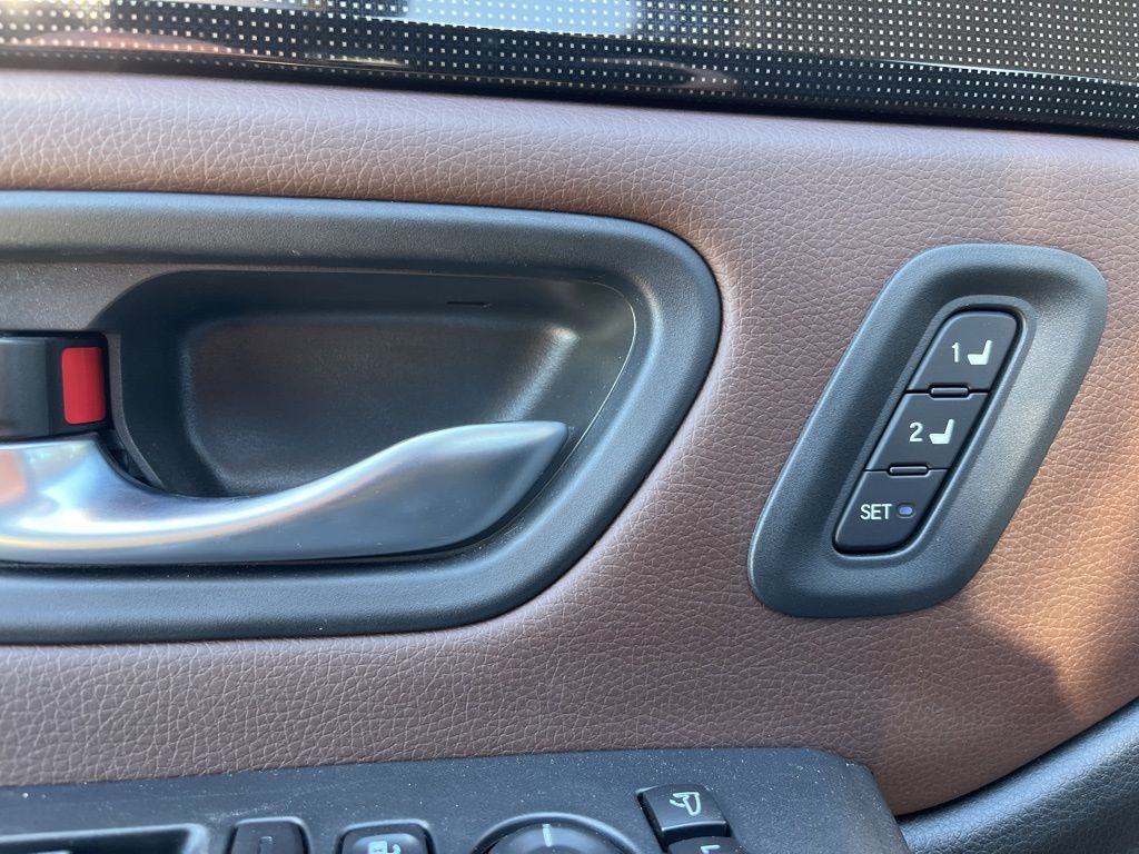 Thumbnail: 2025 Honda Pilot - 12