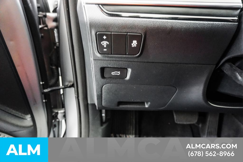 Used 2025 Gray Kia GT-Line image 32