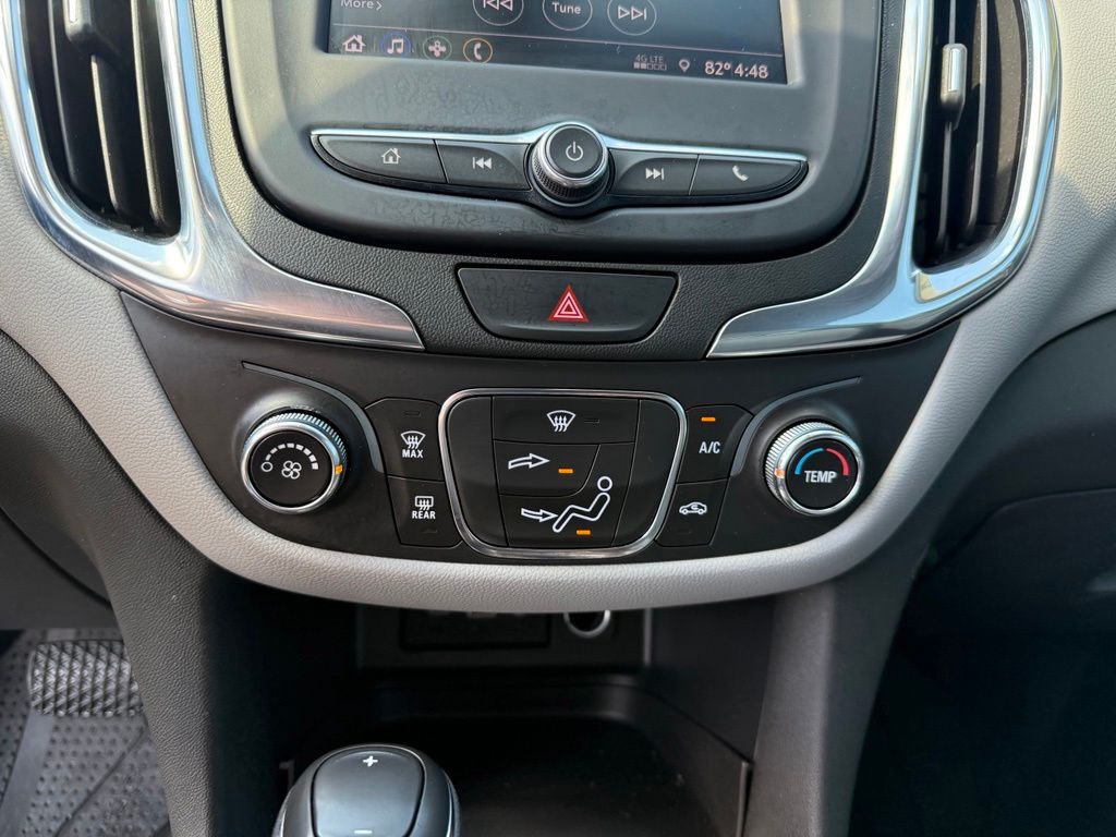 Thumbnail: 2021 Chevrolet Equinox - 19