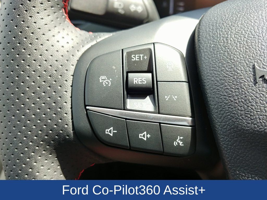 2024 Ford Escape Hybrid ST-Line Select