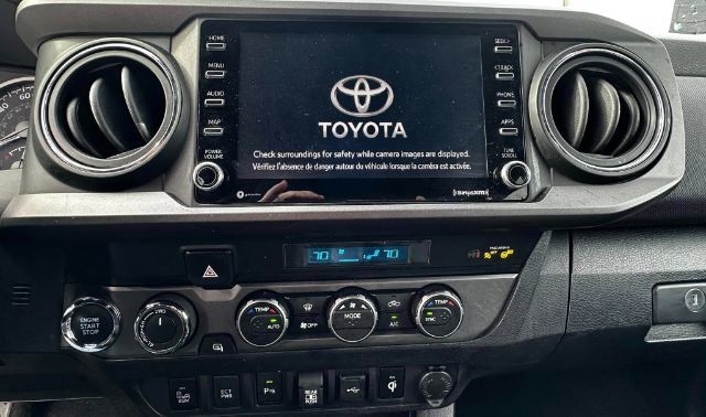 2021 Super White Toyota Tacoma 4WD TRD Off-Road 4X4 Truck