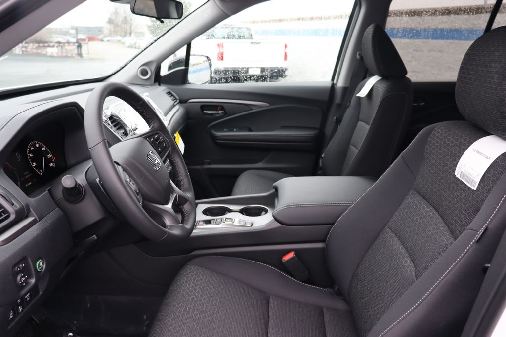 Thumbnail: 2025 Honda Ridgeline - 25