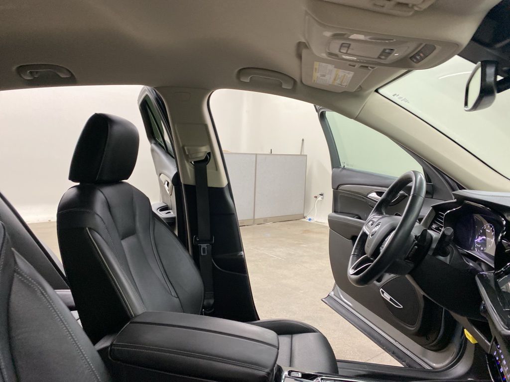 2021 Buick Envision Essence photo